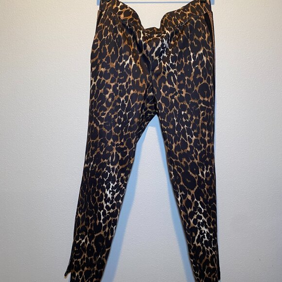 Pam & Gela Jacket and crop Track Pant in Leopard - Picture 3 of 5